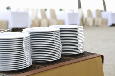 stacked-buffet-plates.jpg
