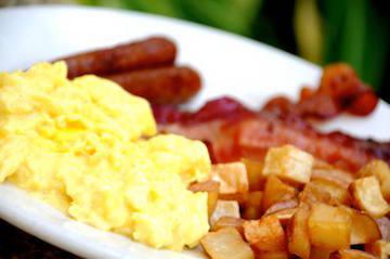 Boyne City Taproom breakfast