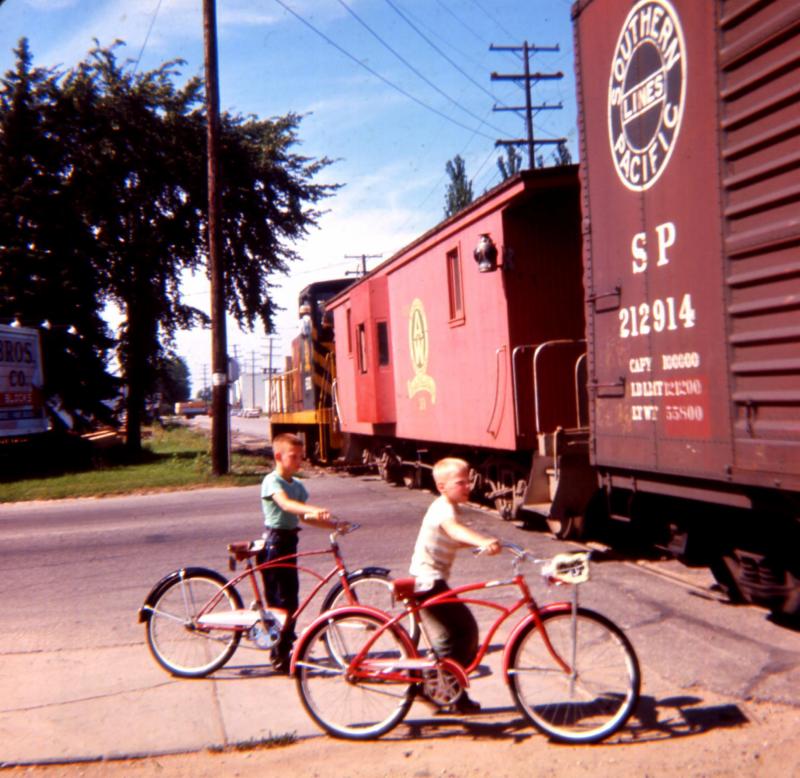 Ahnapee _ Western at Casco Junction