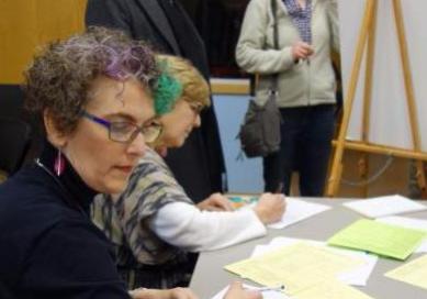 Signing letters image