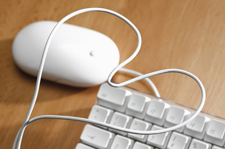 white_mouse_keyboard.jpg
