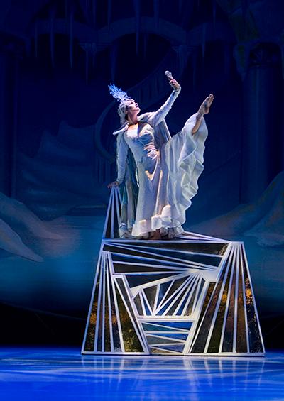 Center Dance Ensemble's SNOW QUEEN Opens Dec 2 Image