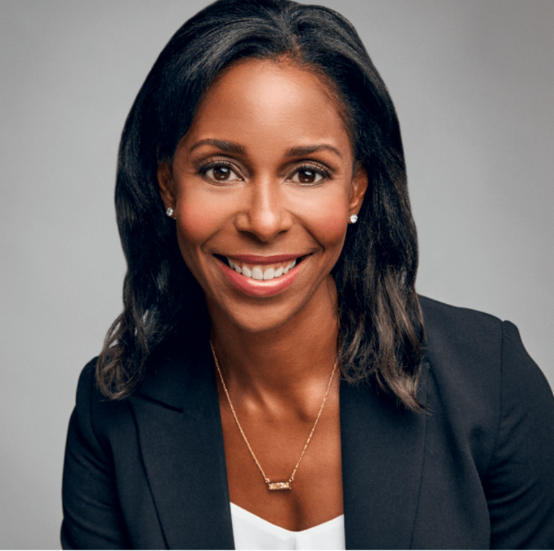 Dee Thompson Chicago Saint Francis DeSales dee-thompson-chicago-saint-francis-desales-alumna