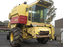 RECEIVED FOR WRECKING (COROWA)! New HollandÂ® TR85 Header