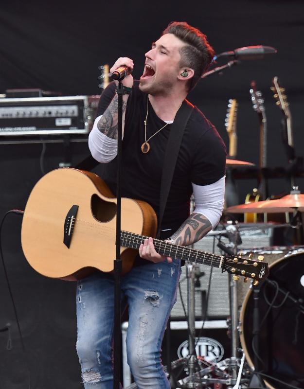 Michael Ray Concert Premieres This Fri., Oct. 6 at 9 pm on AT&T