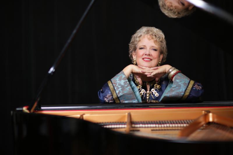 Cynthia Hilts