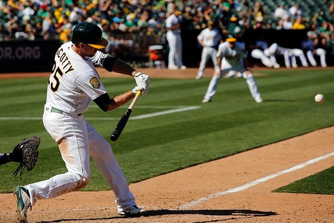 9-10-18 - A's - Darren Yamashita