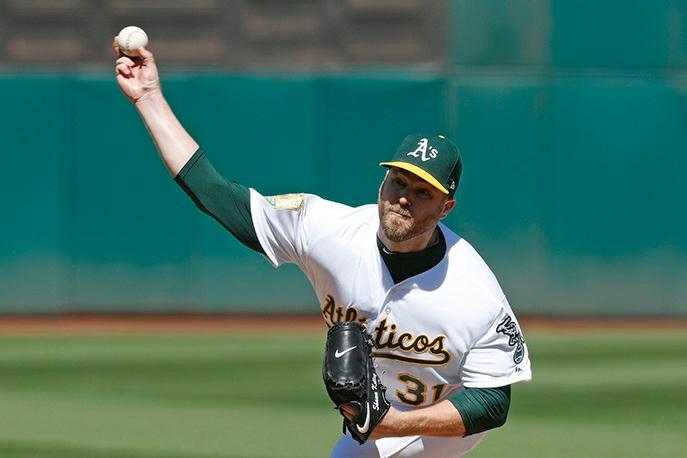 9-10-18 - A's - Darren Yamashita