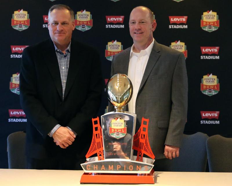 1-1-18 - Foster Farms Bowl - Darren Yamashita