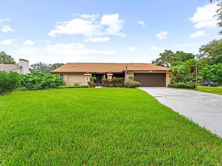 101824 " 5 " 🔥 New Tampa, Ft Meyers, Sebring SW Florida Investment 🏠