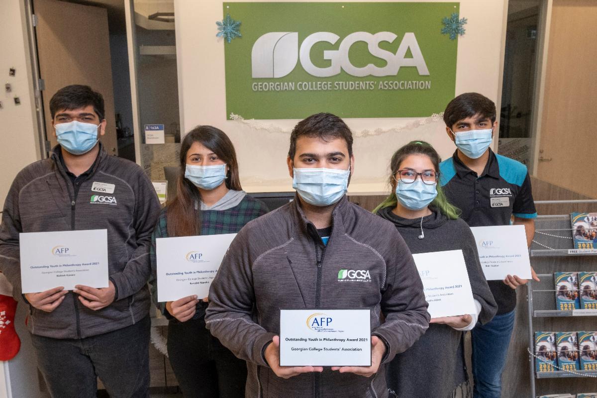 GCSA-OutstandingYouthPhilanthropyAward-20211129-01.jpg