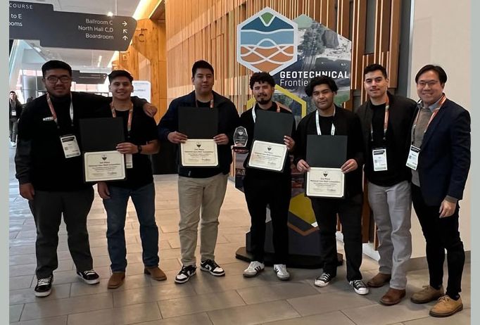 Members of Cal State LA Geo-Wall student team.