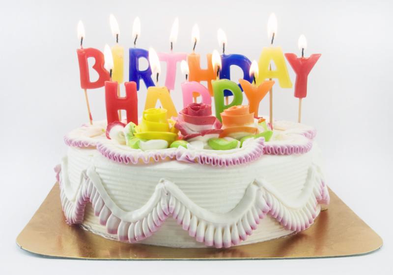 white_pink_birthday_cake.jpg