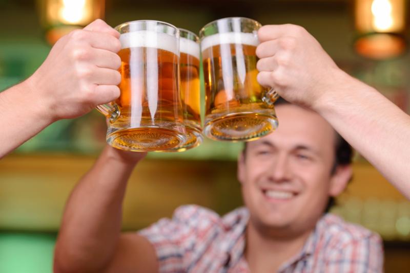 cheers_pub_beers.jpg