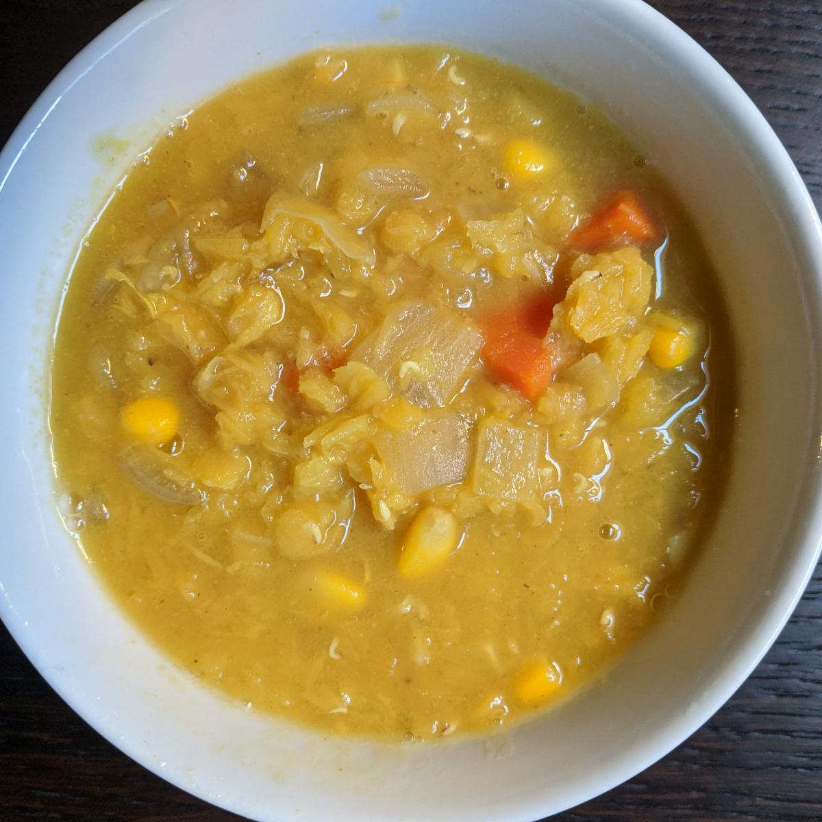 Lemony red lentil soup 