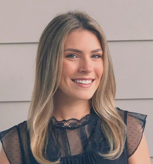Ashlyn Noble Headshot.jpg