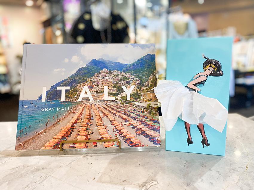 Blue Tissue Up Girl & Italy Book