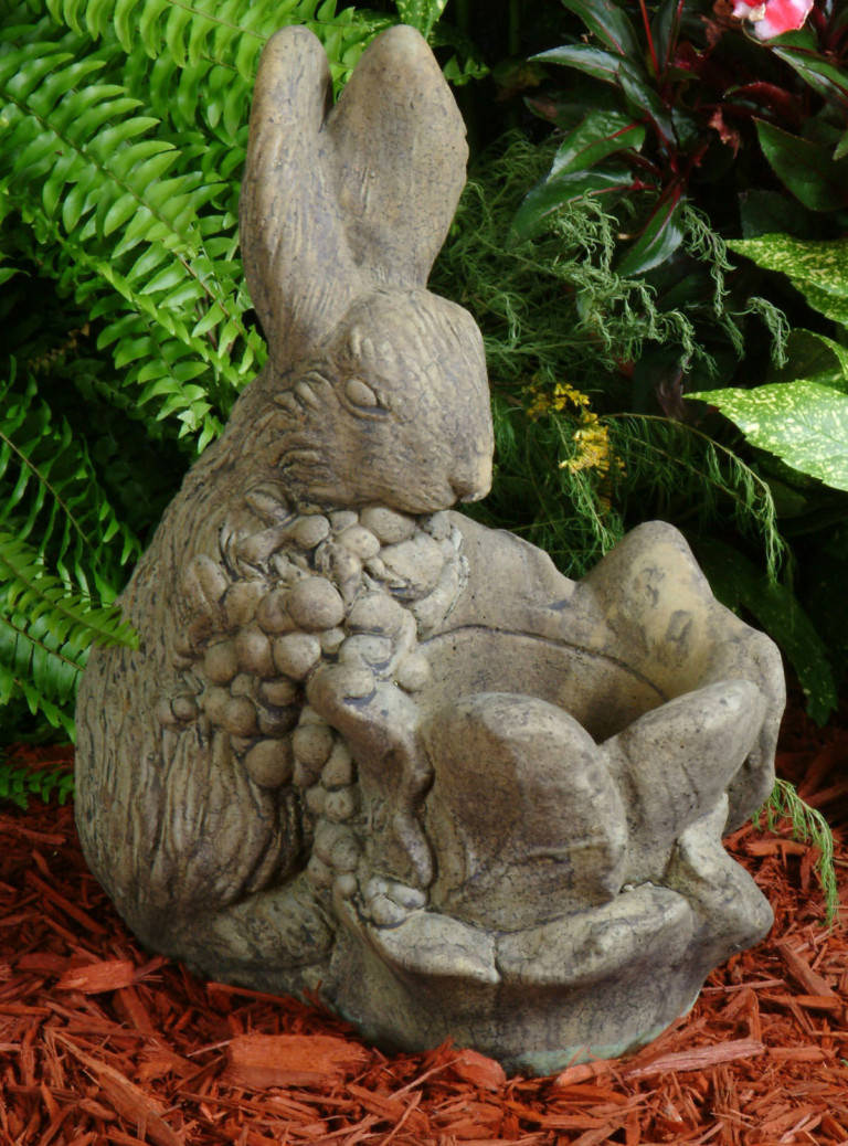 Green Rabbit with Cabbage Planter