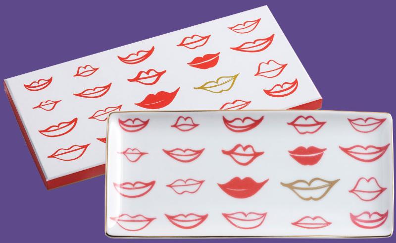 All You Need Is Love Kiss Tray