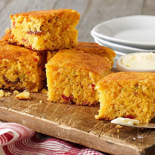 Spicy Chili Bacon Cornbread