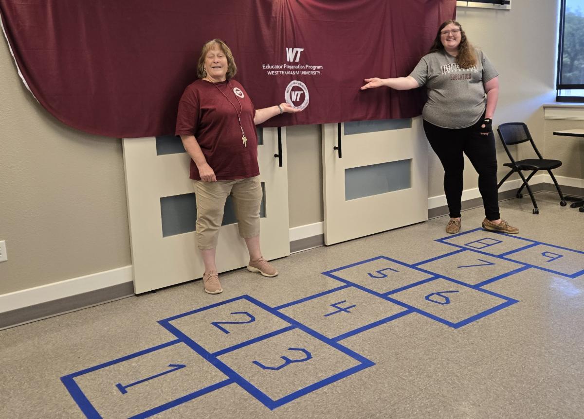 Robin.Heidi.Hopscotch