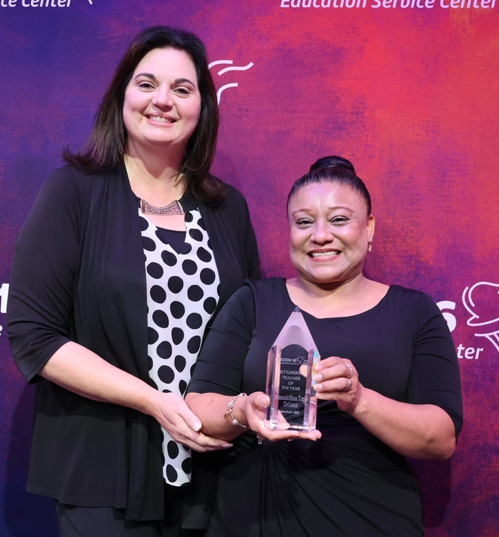 Alumni Almadelfina Trejo DeLeon, Region 16 Teacher of the Year