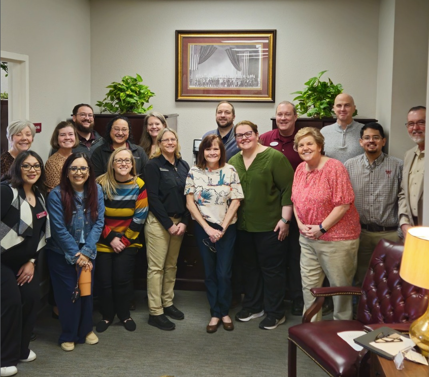 Cindy.Grabbe.Surprise.Award.Photo