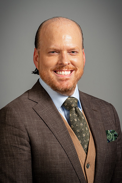 Dr. Brandon Bang.Profile.Photo