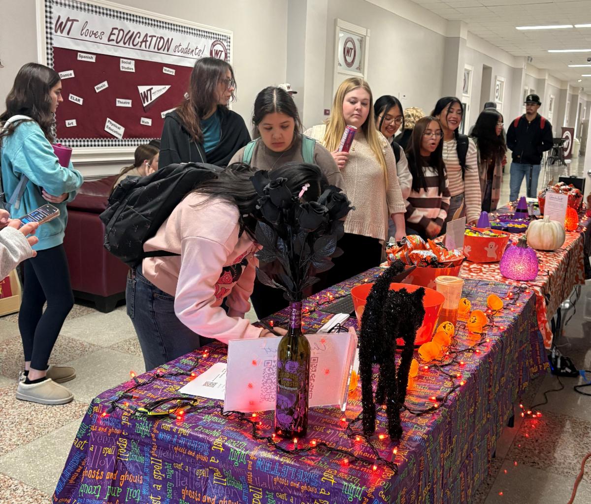 Charles Butt Scholarship Info Session Group Phot