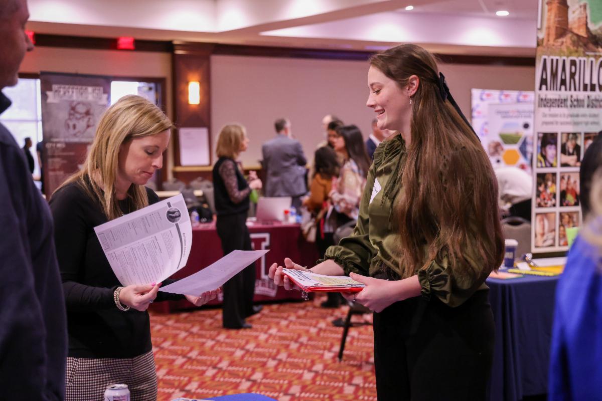 Edu.Discovery.Showcase.1