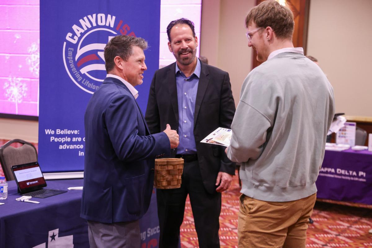 Edu.Discovery.Showcase.3