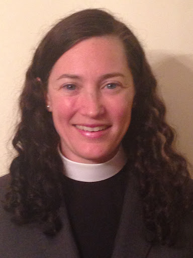 Headshot of Rev Meredith Kefauver Olsen