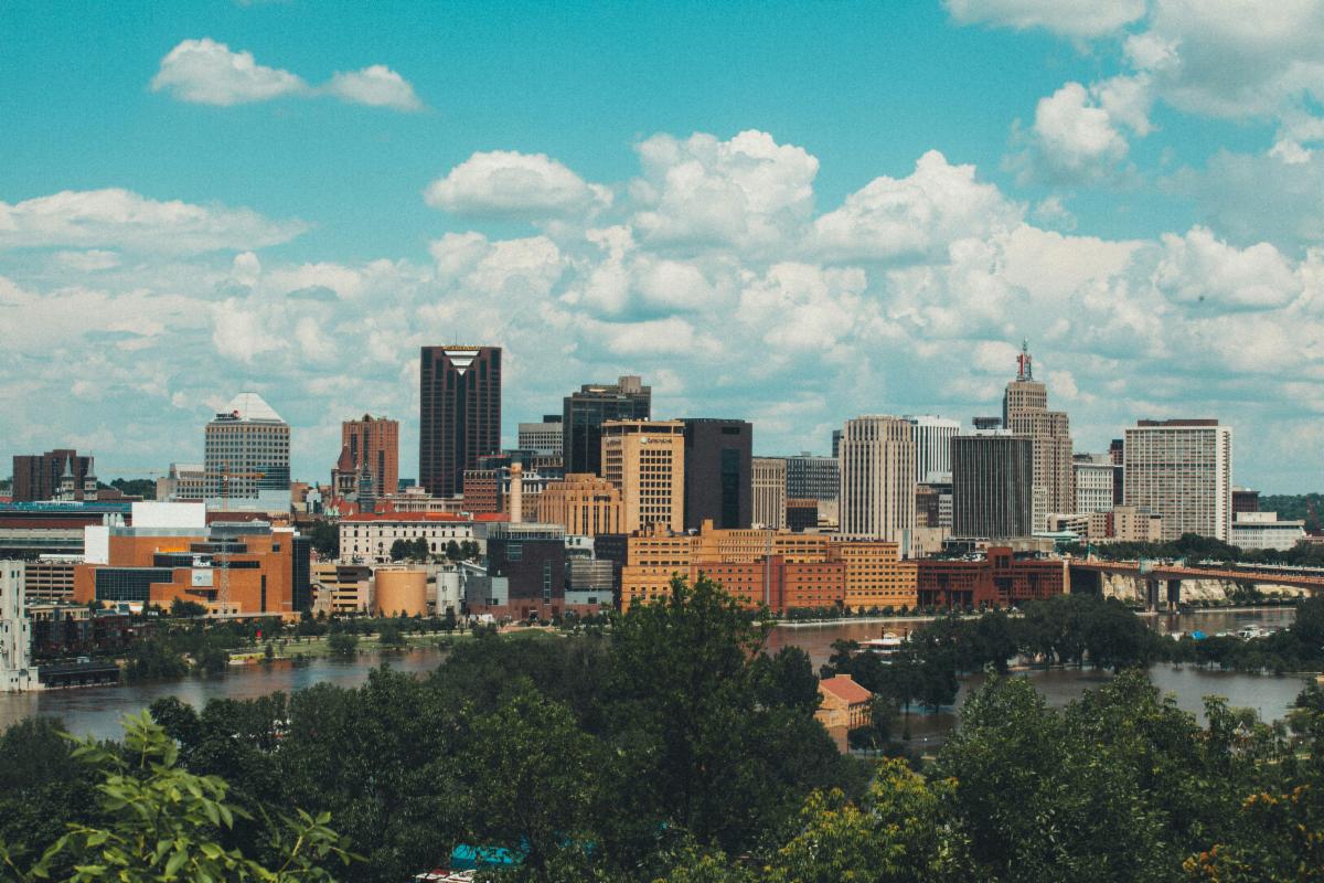 Photo of the downtown Saint Paul skyline by Matt Jones on Unsplash