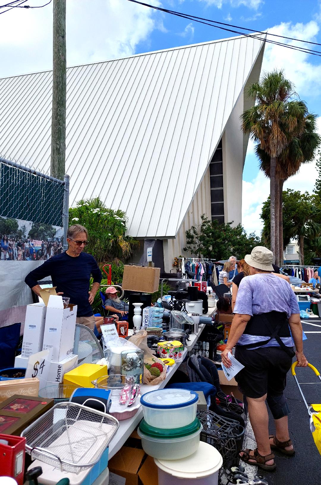 FLEA MARKET