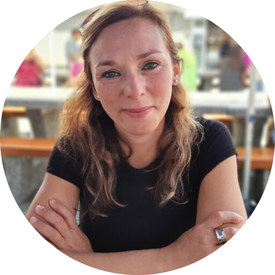 A headshot of Beatrice Frank