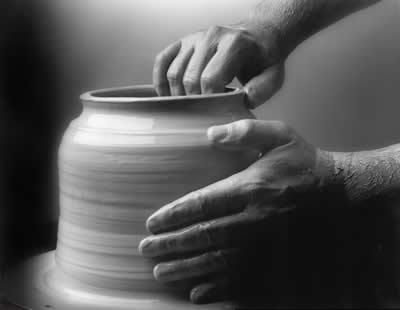 greyscale-pottery-wheel.jpg