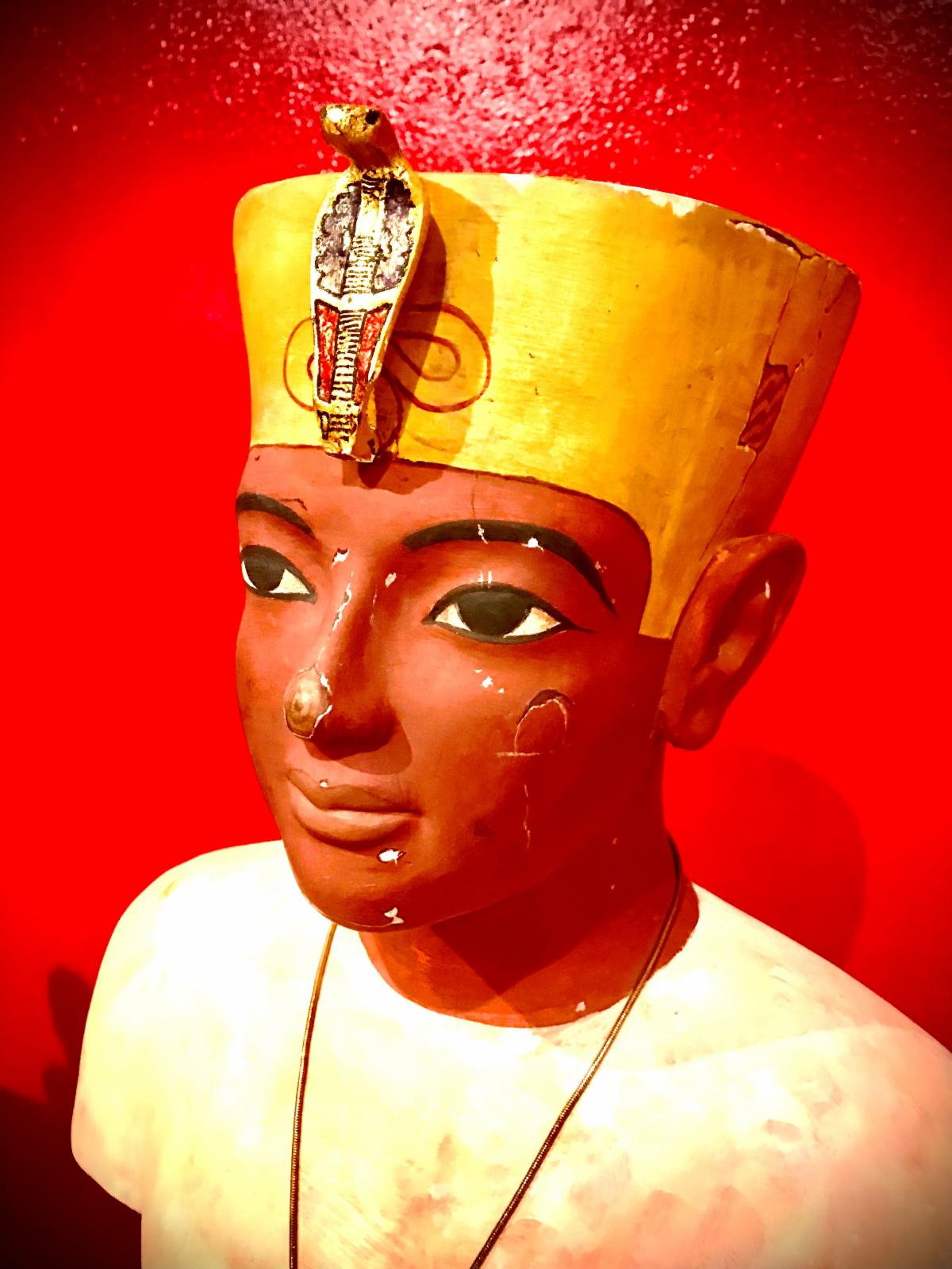 MoAW SPOTLIGHT TUTANKHAMUN Wonderful Things The Royal Dressing