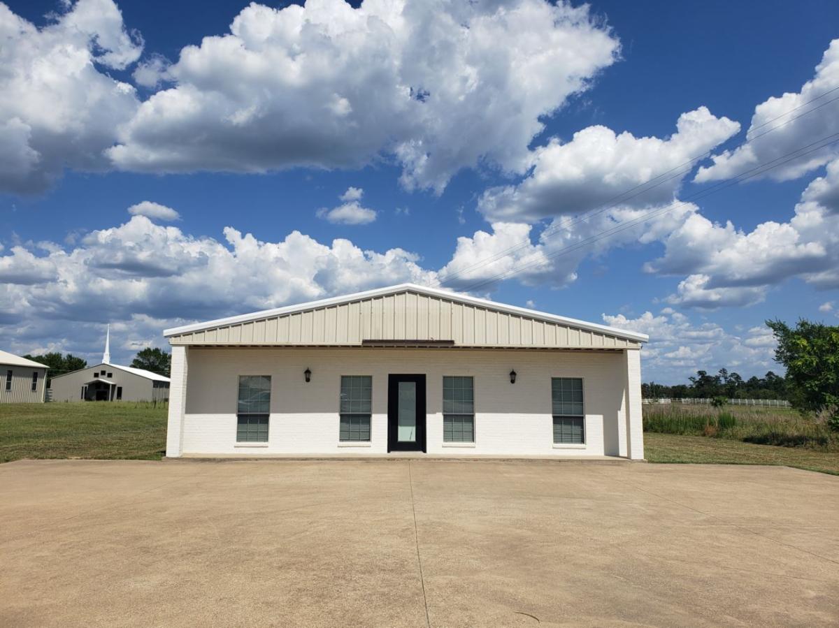 💡2Unit Office Building on 0.7 Acres in Mineola, TX Wood County 75773💡