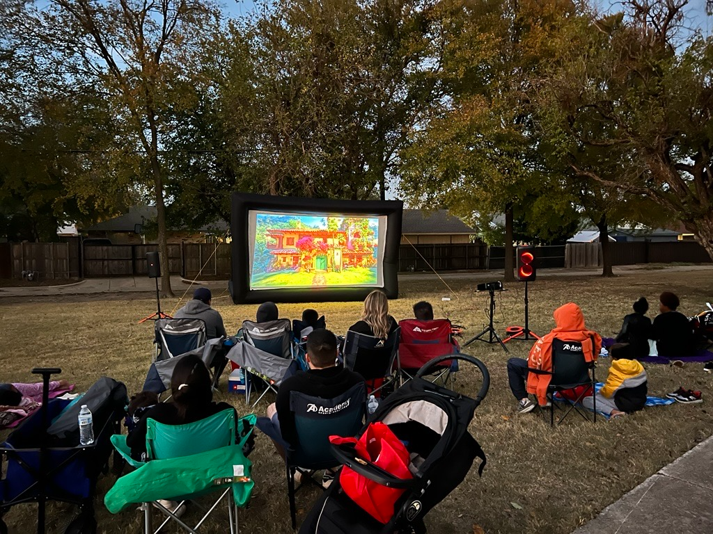 Pop Up Theater Set Up with Viewers