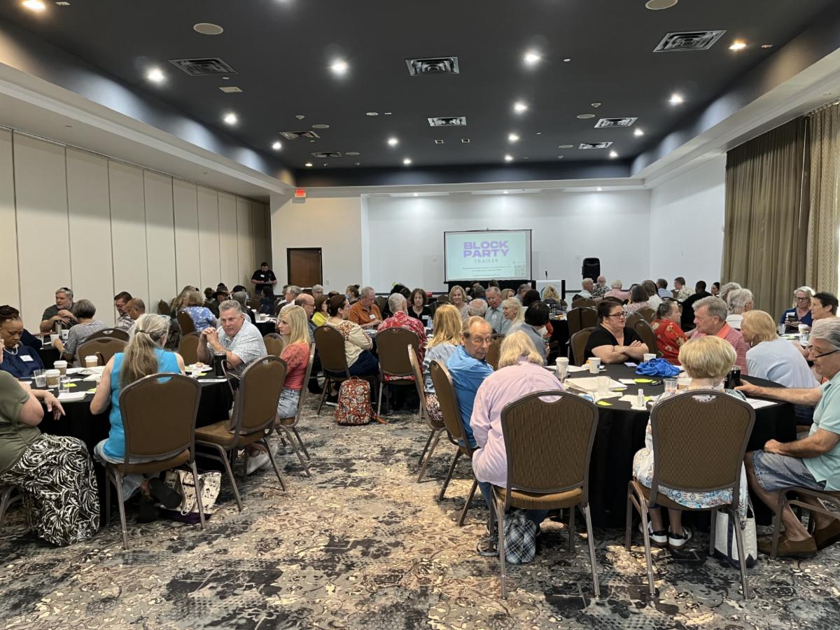 Image of Attendees at HOA Legal Clinic