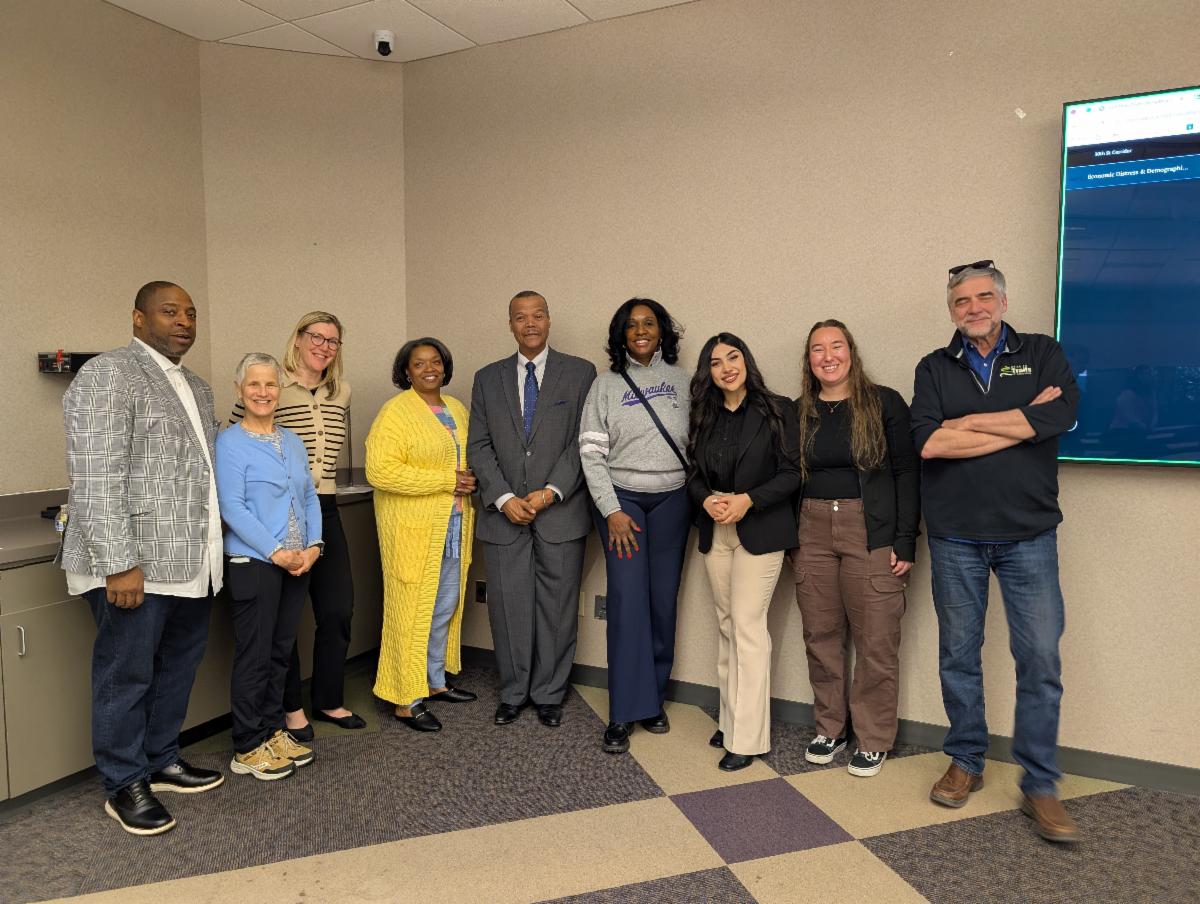 Community Members attending Dr. Kirk Harris Student Presentations at UW-Milwaukee