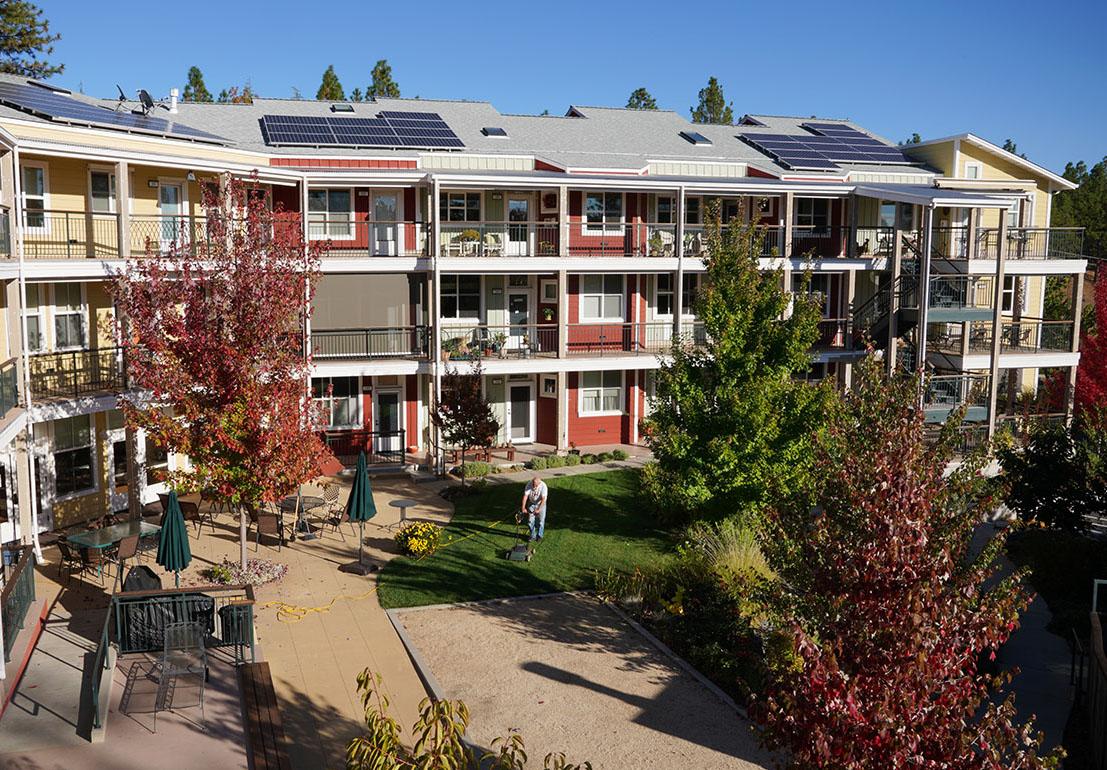wolf creek lodge building