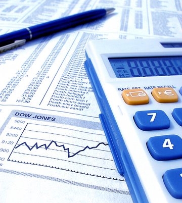 Calculator Newspaper - image by Nick Benjaminsz