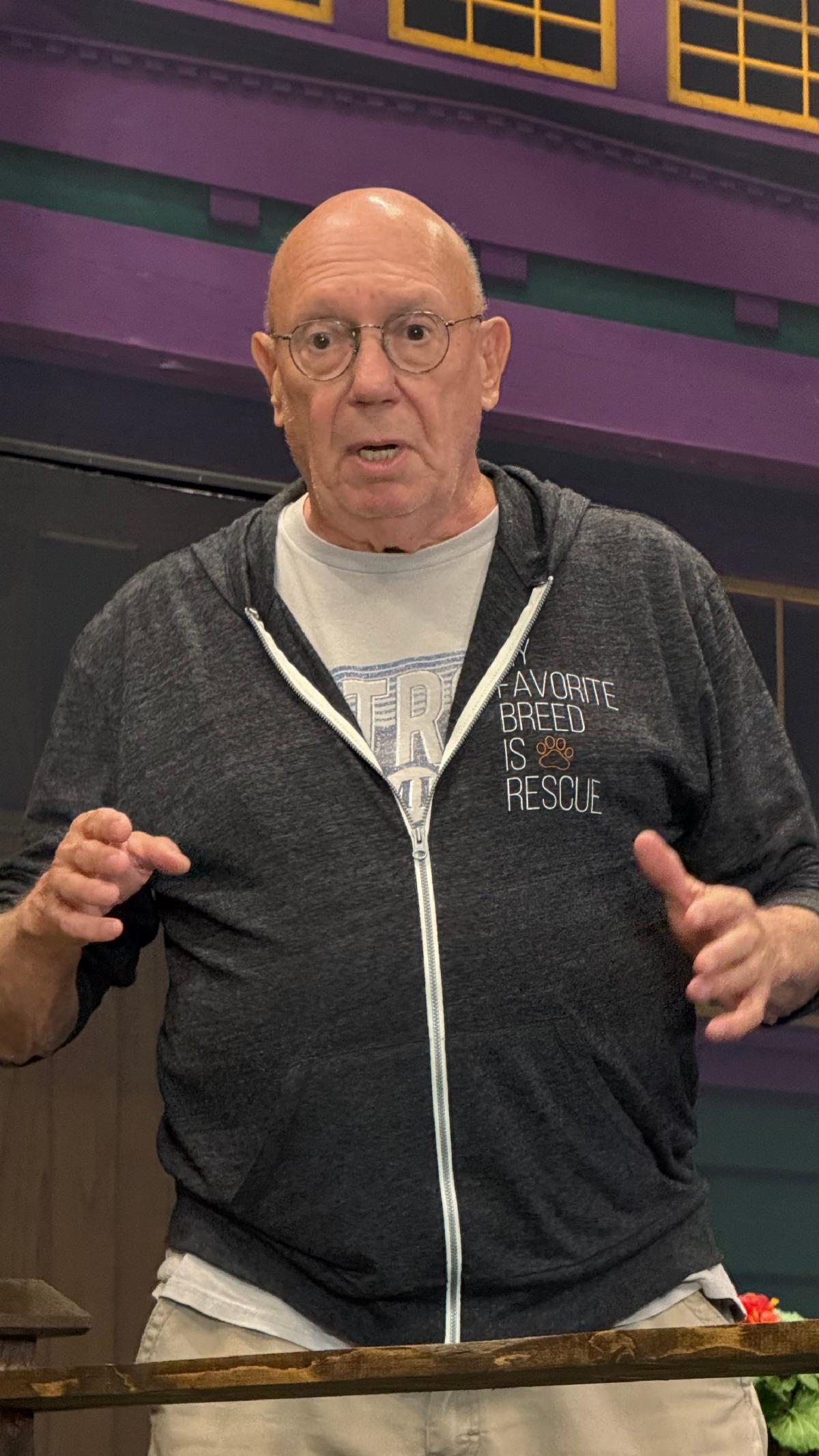 Dann Florek