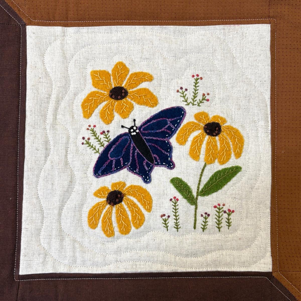 Liz's Garden Quilt Stitching