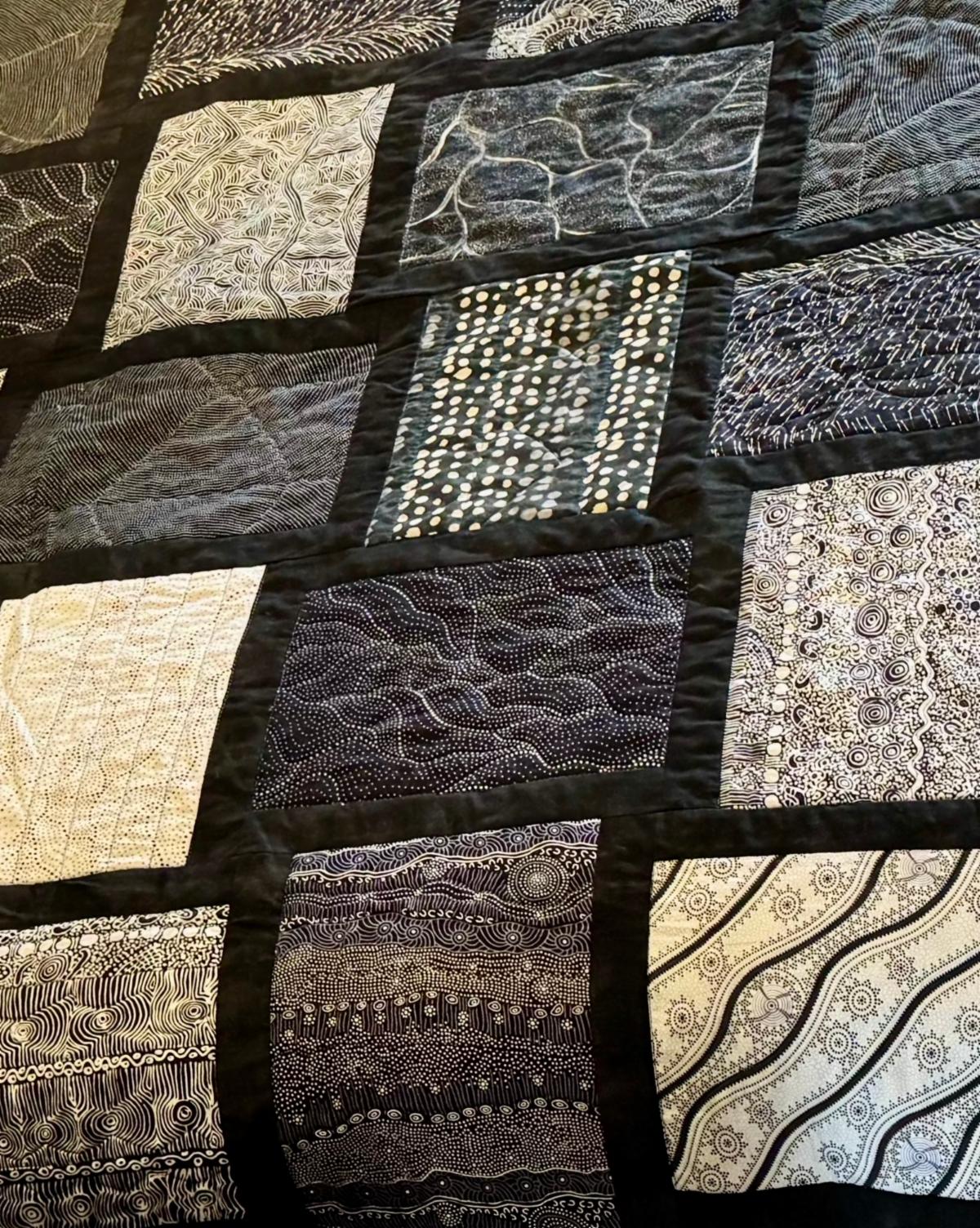 Australian Bounty black and white quilt