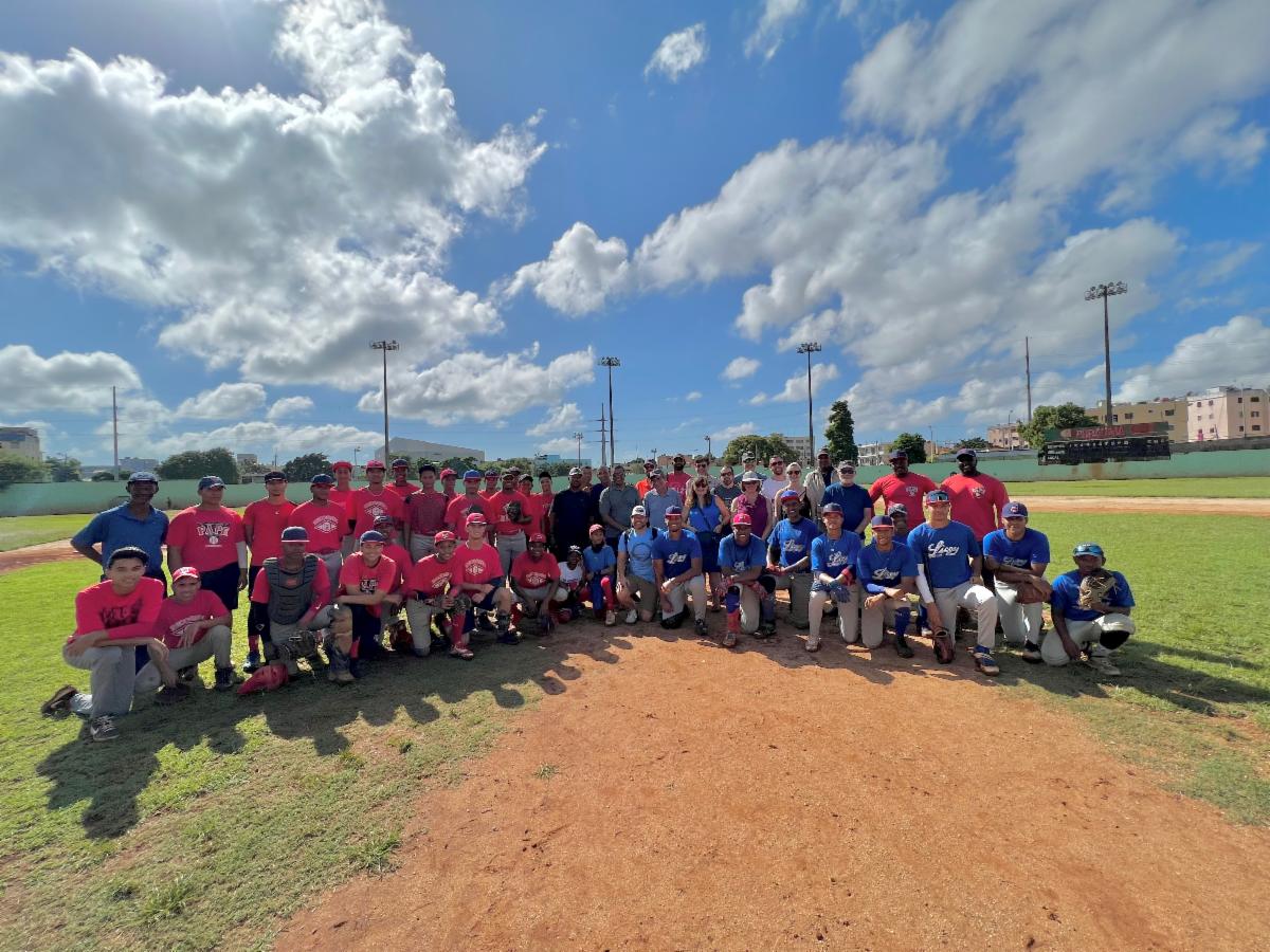 Pape los vecinitos youth program