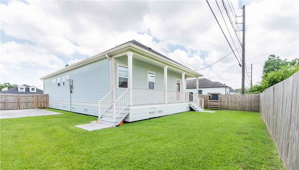 2304 Pirate Drive, Chalmette, LA Reduced Price Motivated Seller!