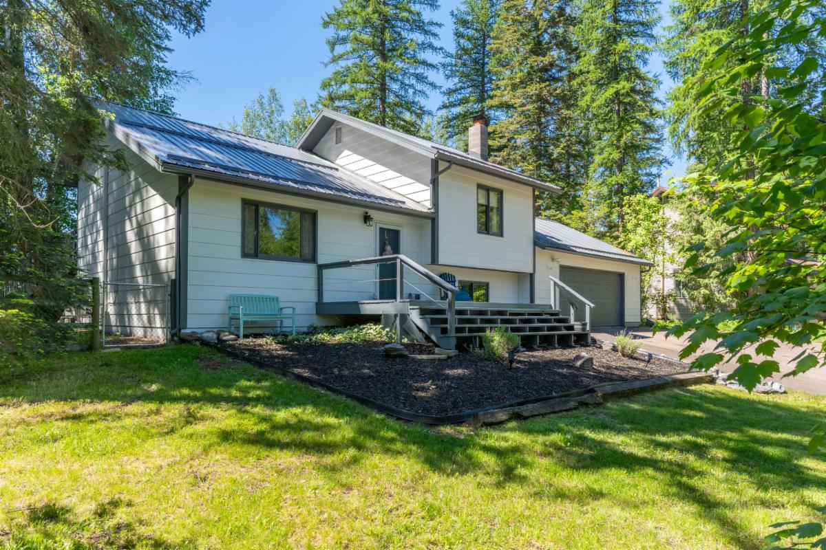 130 Alpine Drive, Bigfork