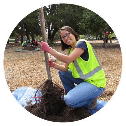 Planting Leader Jennifer Wei